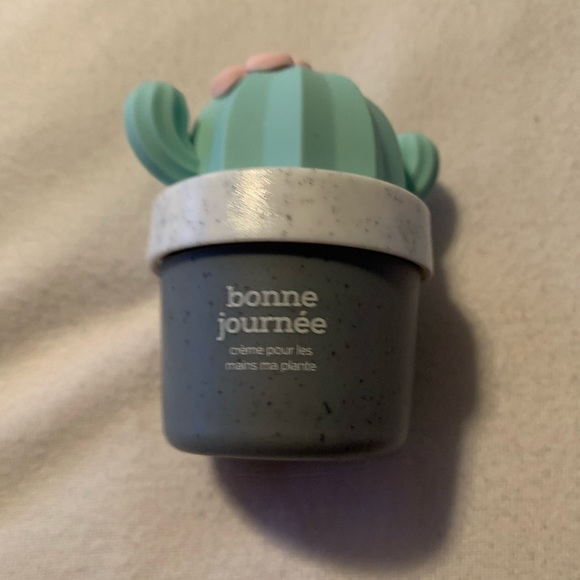 Flower Hand cream - Picture 2 of 4